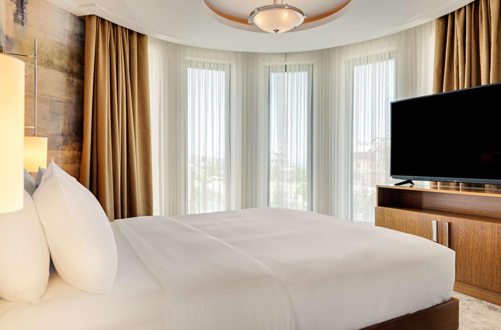 Doubletree By Hilton ואן מראה חיצוני תמונה