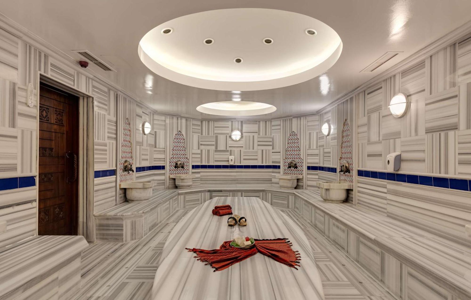 Doubletree By Hilton ואן מראה חיצוני תמונה