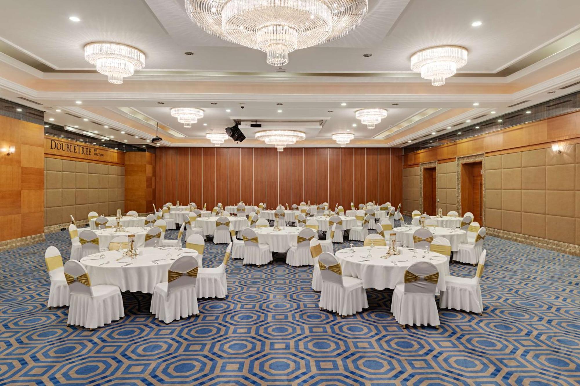 Doubletree By Hilton ואן מראה חיצוני תמונה
