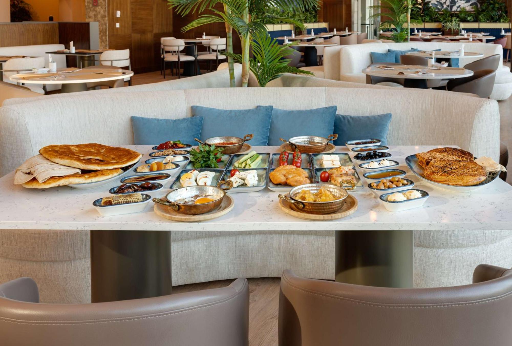 Doubletree By Hilton ואן מראה חיצוני תמונה