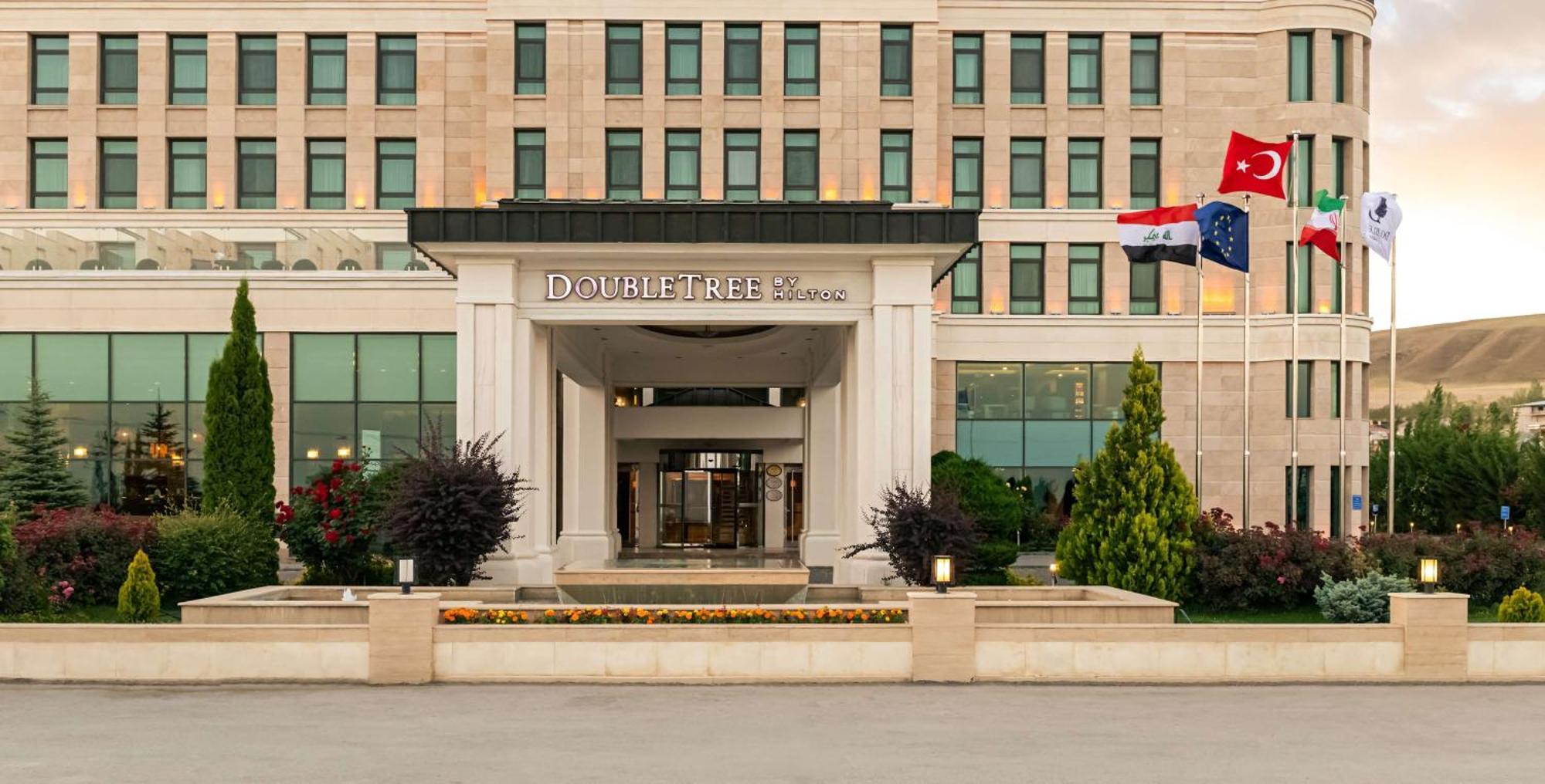 Doubletree By Hilton ואן מראה חיצוני תמונה