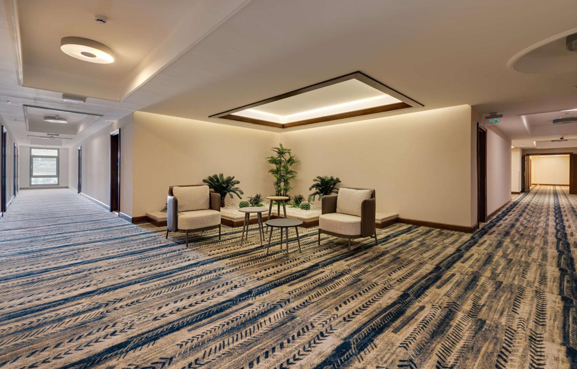 Doubletree By Hilton ואן מראה חיצוני תמונה