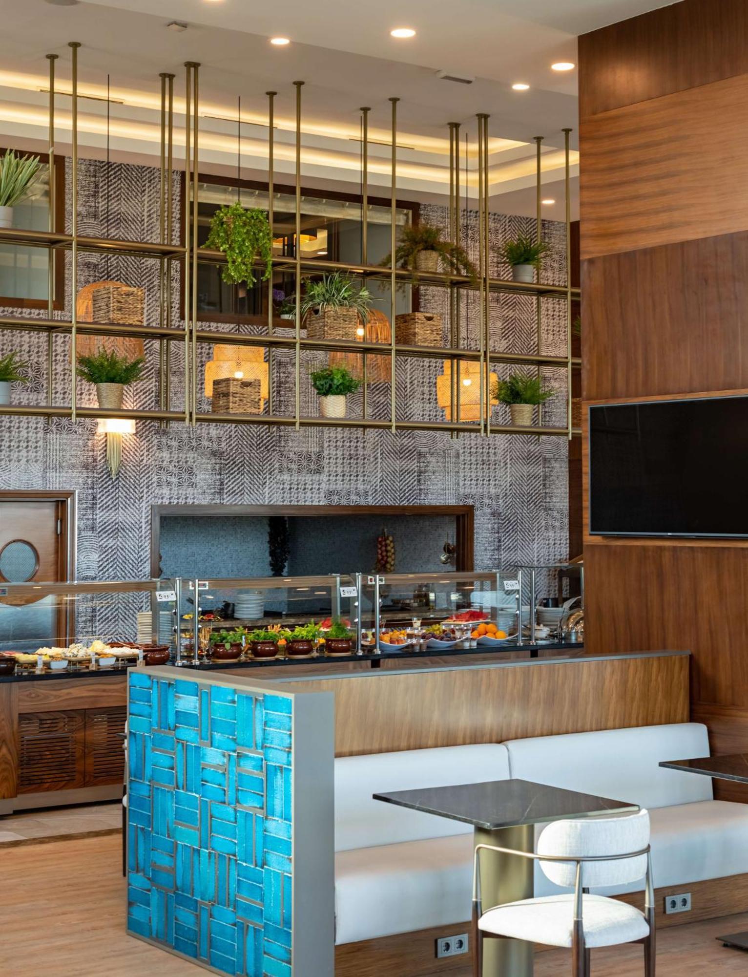 Doubletree By Hilton ואן מראה חיצוני תמונה